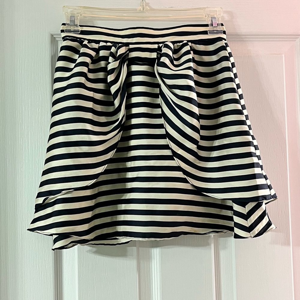 H&M black and white Women’s skirt